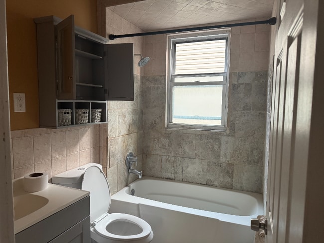 Foto del edificio - 35 Oak Ave