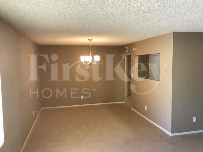 Foto del edificio - 4507 W Aster Dr