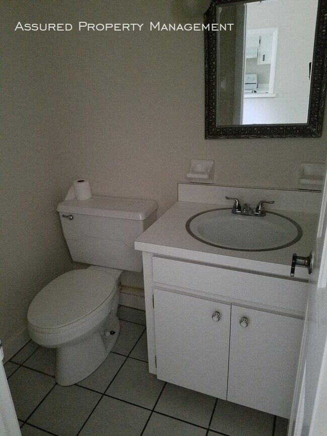 Foto del edificio - 1440 Ridgewood Ave