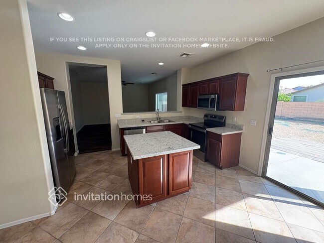 Foto del edificio - 17661 W Lundberg St