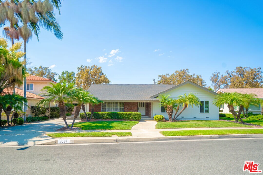 Foto principal - 9229 Shellyfield Rd