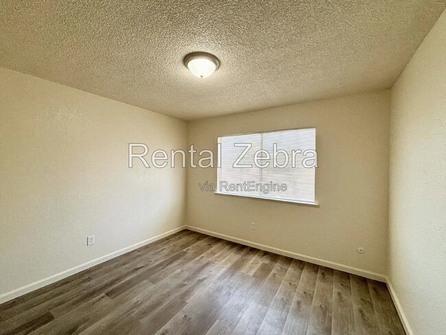 Building Photo - 1189 Kelso St