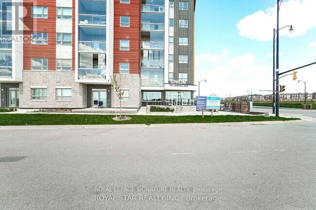 Building Photo - 200-200 Lagerfeld Dr