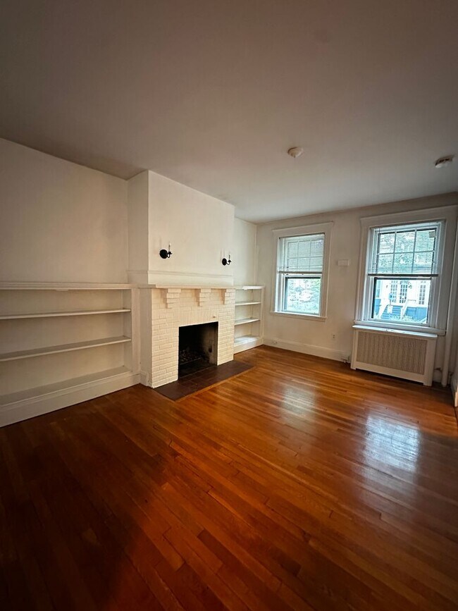 Charming 1-Bedroom Apartment Near Harvard ... - Charming 1-Bedroom Apartment Near Harvard ...