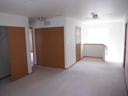 Building Photo - 1535 Burnside Pl