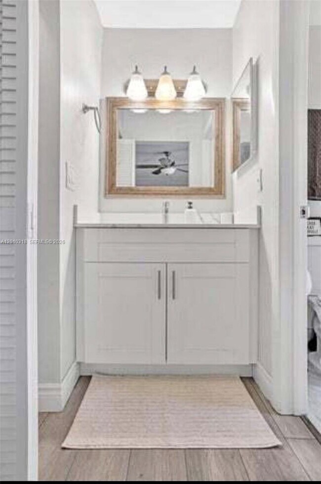 Foto del edificio - 8033 NW 71st Ct