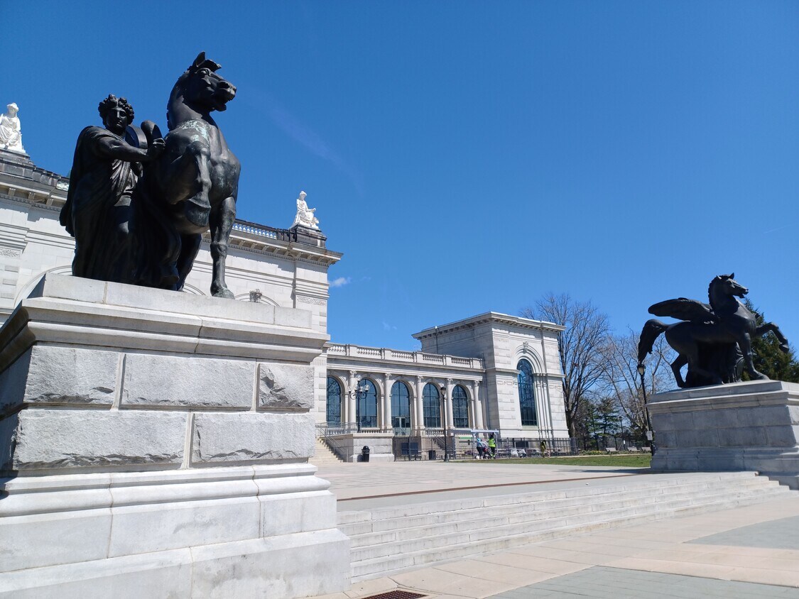 Museo Please Touch, al otro lado de la calle - 1720 Memorial Ave