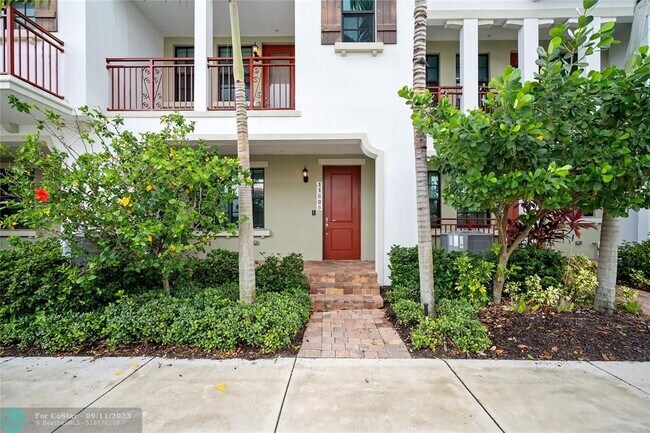 Building Photo - 11609 SW 13th Ct