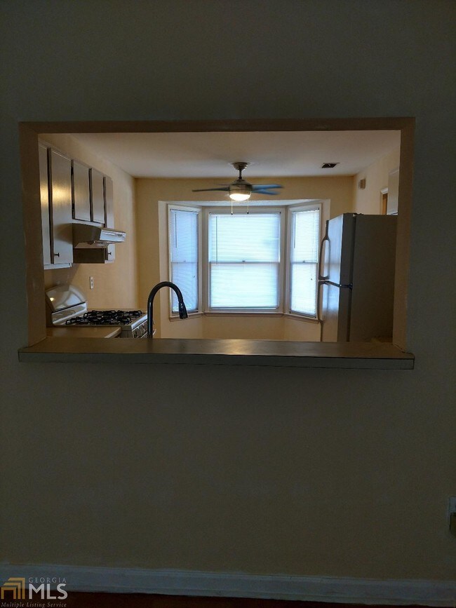 Building Photo - 1554 Oakpoint Dr SW