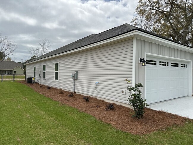 Foto del edificio - 20 Owens Rd