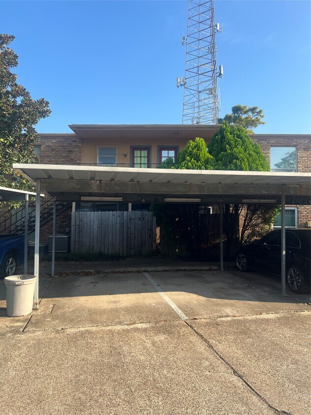 Foto del edificio - 3303 W Greenridge Dr