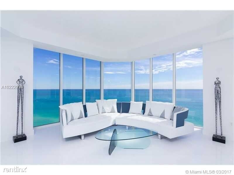 Primary Photo - 19333 Collins Ave