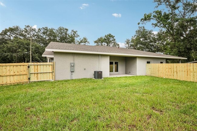 Building Photo - 3831 Valley Tree Dr