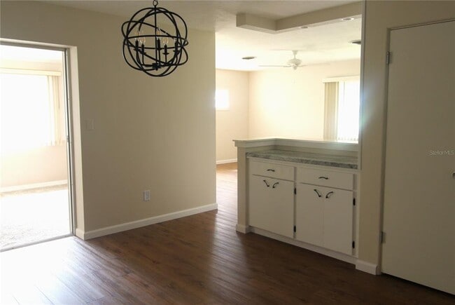 Foto del edificio - 4135 Deerfield Dr