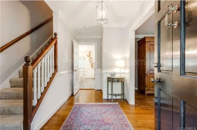 Building Photo - 3011 Fincastle Ct