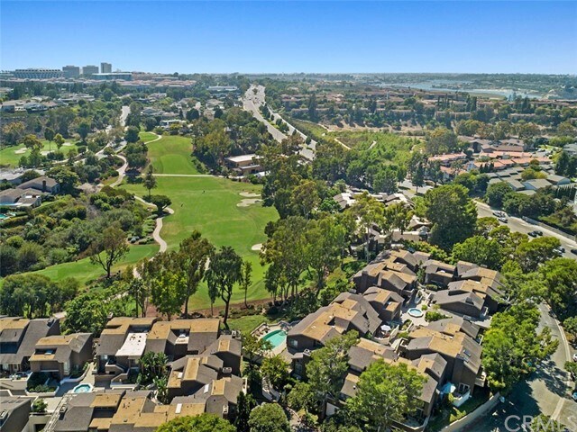 Building Photo - 33 Sea Island Dr