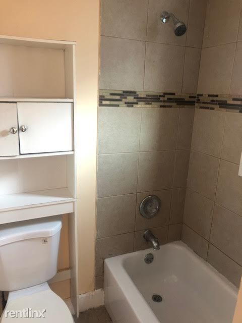 Building Photo - 4 br, 1 bath  - 155 James St Fl 2 Fl 2