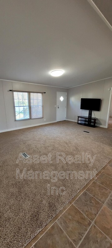 Foto del edificio - 2802 New Blockhouse Rd