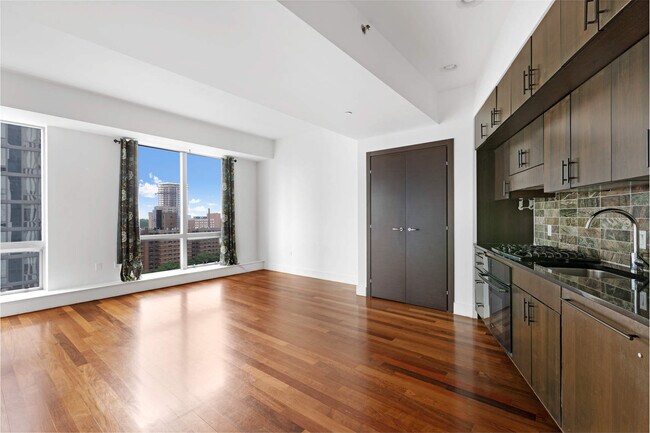 Building Photo - 150 Myrtle Ave