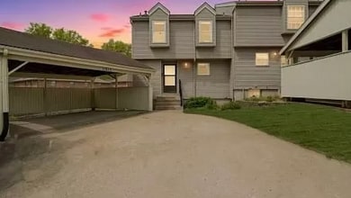 Building Photo - 11815 E 59th Terrace Cir