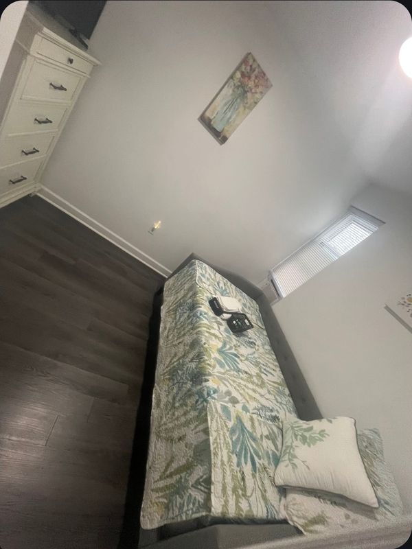 Foto del edificio - 821 S Vogdes St