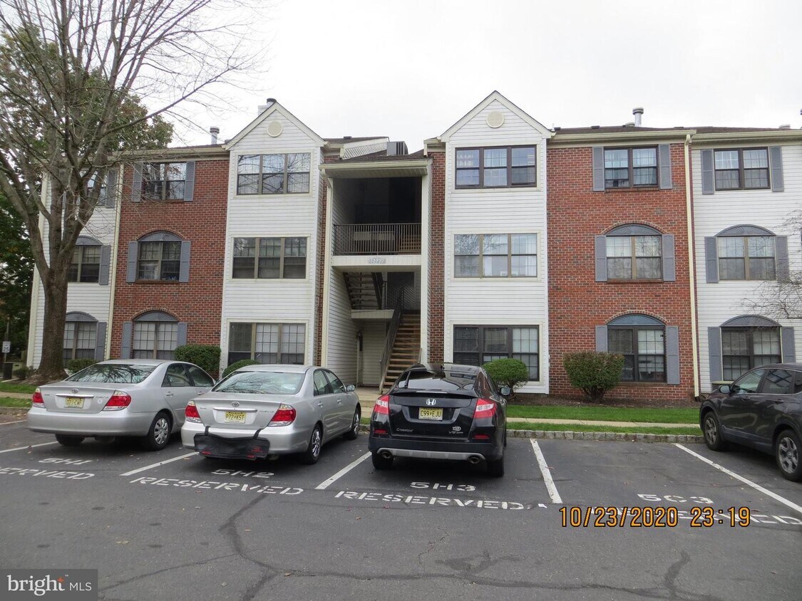 Building Photo - 14 Feiler Ct
