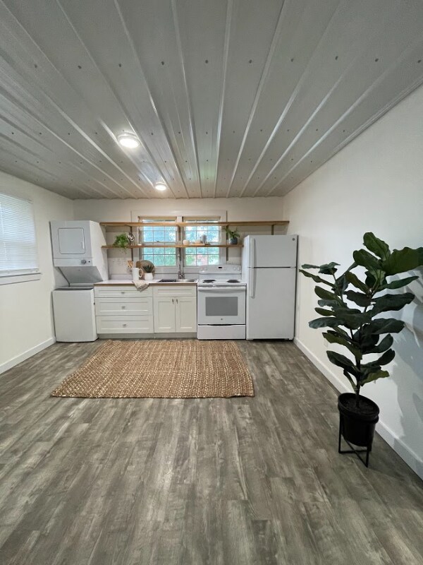 Foto del edificio - 410 W Maple St