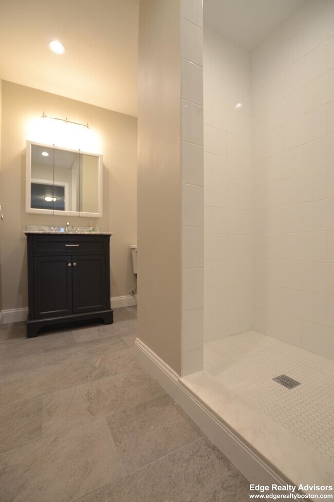 Foto del edificio - 58 Foster St