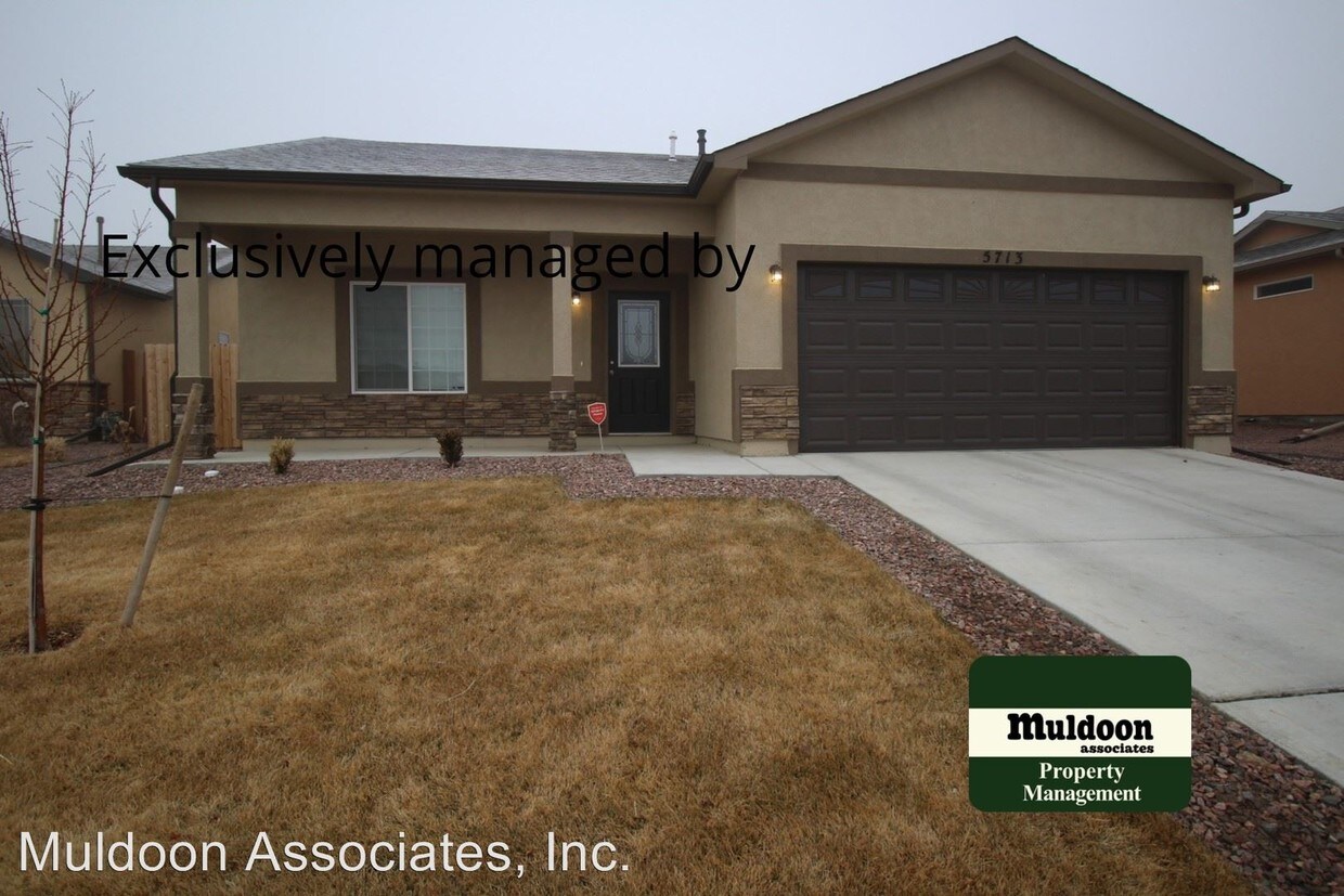Foto principal - 3 br, 2 bath House - 5713 Mark Twain Ln