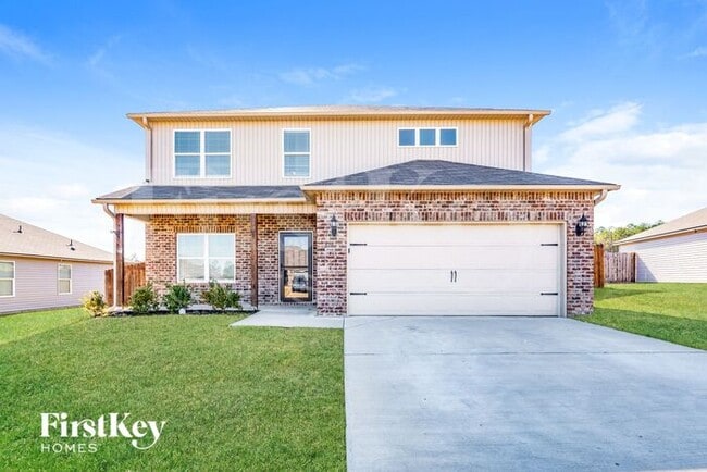 Building Photo - 323 Clear Creek Ln