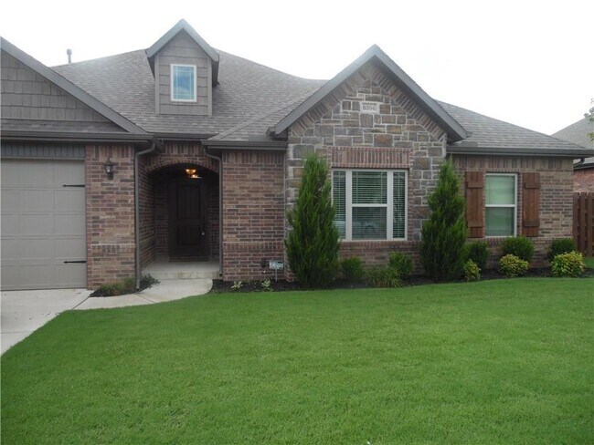 Foto del edificio - 6304 S 58th St