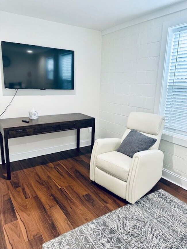 Foto del edificio - 321 Shaw St