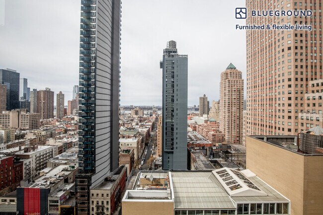 Foto del edificio - 235 W 48th St