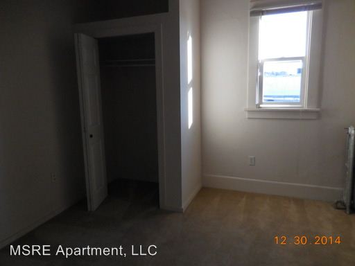 Building Photo - 134 E Main St