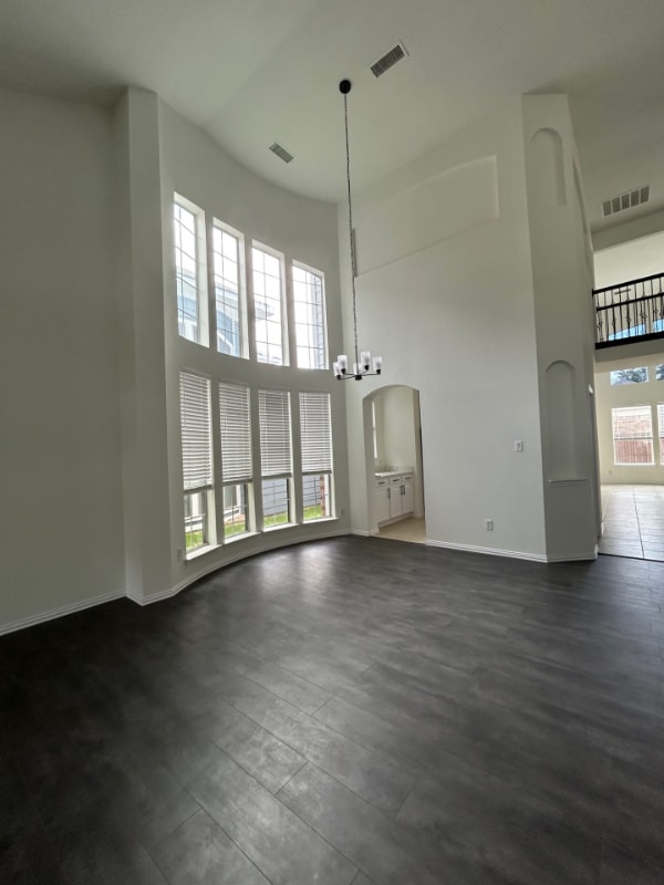 Building Photo - 412 Cypress Hill Dr