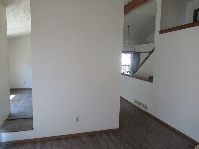 Foto del edificio - 4270 S Richfield St