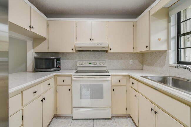 Building Photo - 326 Jupiter Lakes Blvd