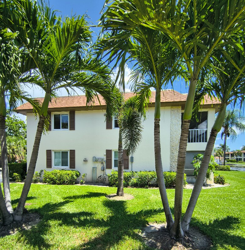 Foto principal - 1155 Sandpiper St