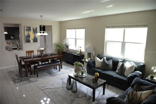 Foto del edificio - 6764 Bridgewater Village Rd