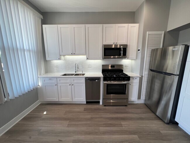 Foto del edificio - 1227 W Ohio St