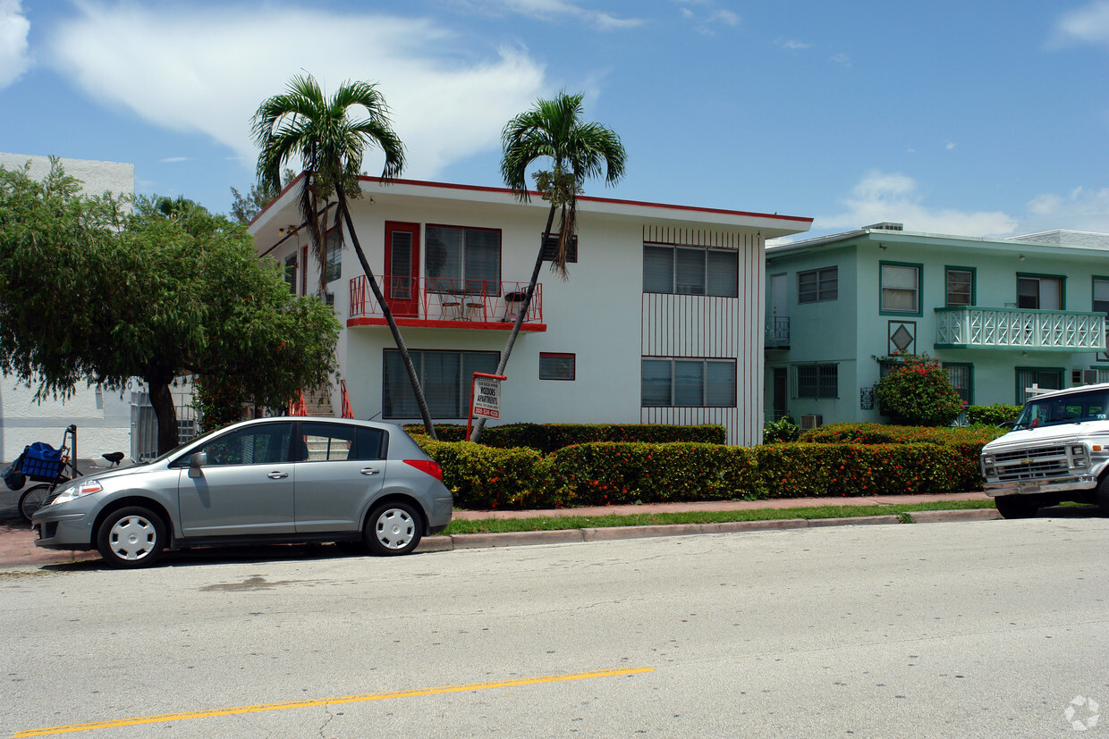 Building Photo - 1228 Euclid Ave