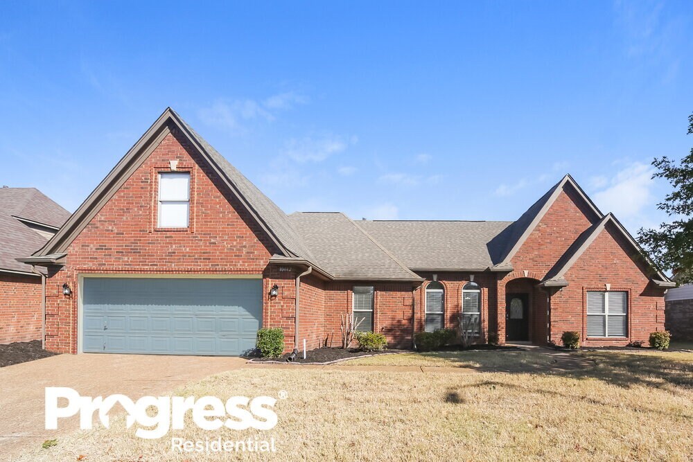 Primary Photo - 10442 Sanford Dr