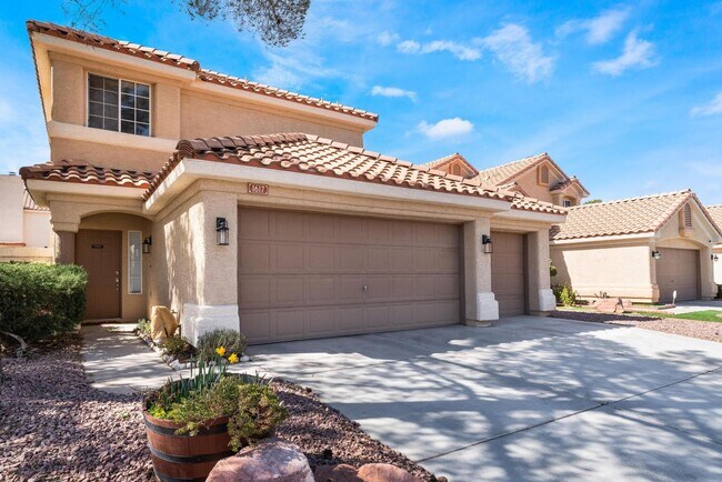 Building Photo - 16174 Royal Canyon Dr
