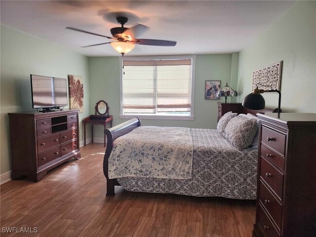 Foto del edificio - 4803 Sunset Ct