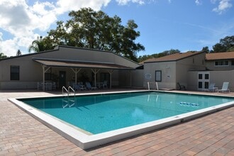 Building Photo - 973 Whitman Dr