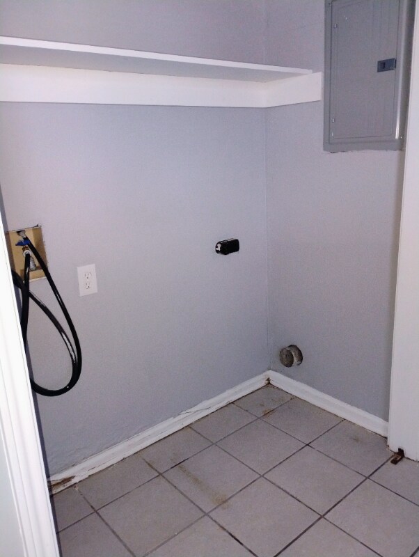 Foto del edificio - 12240 Jackson Rd