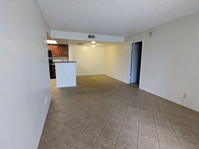 Living/Dining - 5757 W Eugie Ave