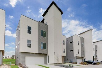 Building Photo - 4300 Mansfield Dam Rd