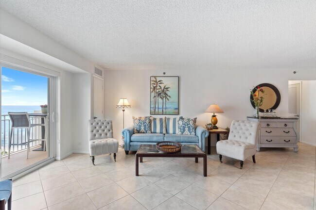Foto del edificio - 3301 S Ocean Blvd
