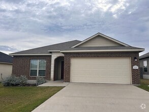 Building Photo - 2324 Petersburg Ln